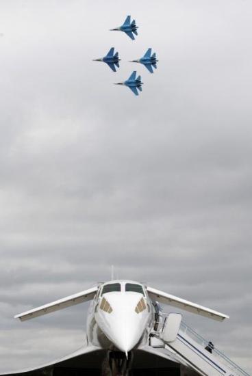 Rus pilotlar şov yaptı