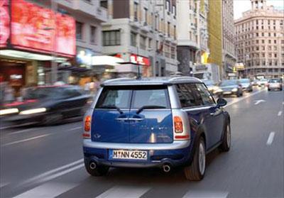 Mini Cooper 50 yaşında  - Resim 1