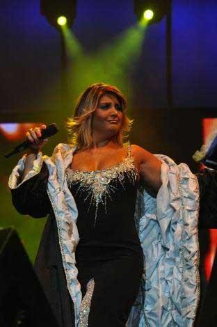 Sibel Can ve Hüsnü Şenlendirici aşk mı yaşıyor