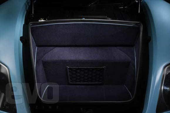 Volvo'dan süper spor otomobil - Resim 7