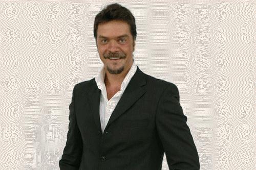 Ünlüler Hangi Okuldan Mezun - Resim 19