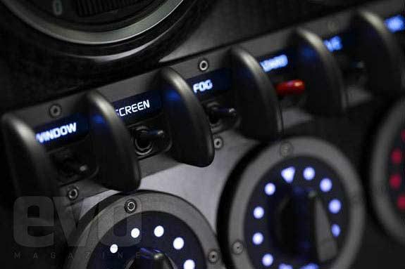 Volvo'dan süper spor otomobil - Resim 10