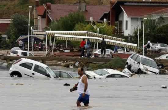 Sel felaketi dünya basınında  - Resim 6
