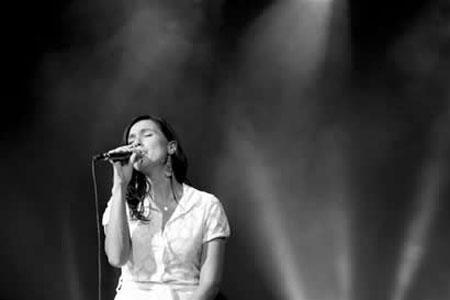 Şevval Sam - Resim 1