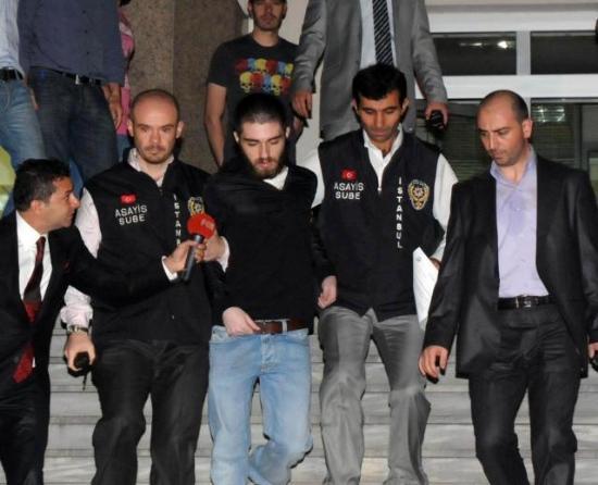 Cem Garipoğlu yakalandı - Resim 1