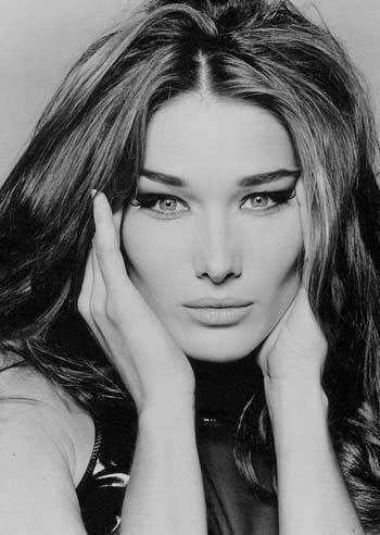 Carla Bruni - Resim 86