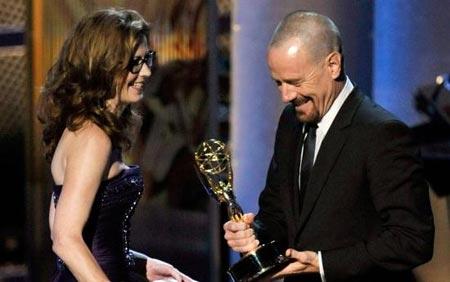 Televizyonun oscarları sahiplerini buldu