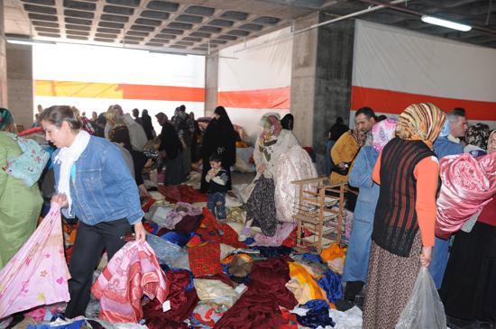 Selzede mallar kapışıldı - Resim 17