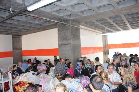 Selzede mallar kapışıldı - Resim 12