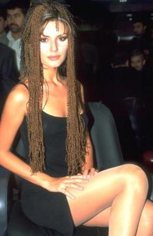 Bir Zamanlar Aysun Kayacı