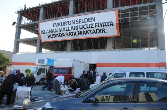Selzede mallar kapışıldı - Resim 2