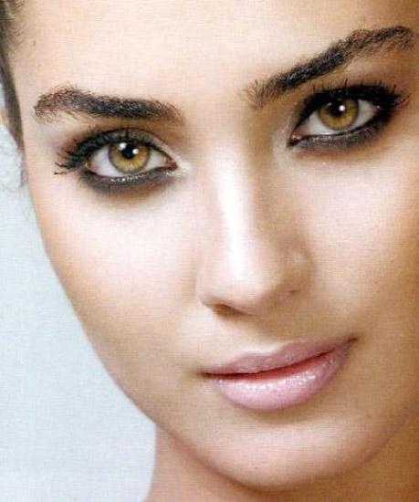 En Çok Hangi Ünlü Kazanıyor