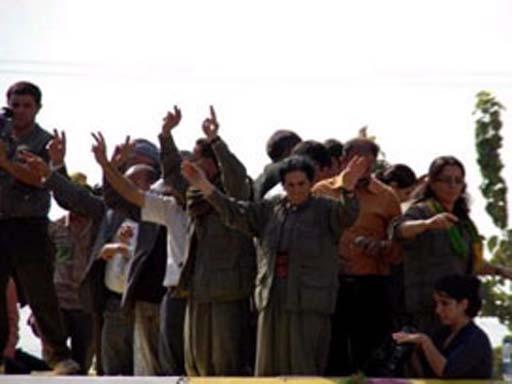 PKK'lılara Diyarbakır'da karşılama - Resim 5
