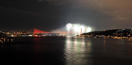 Boğaz'da muhteşem kutlama - Resim 1