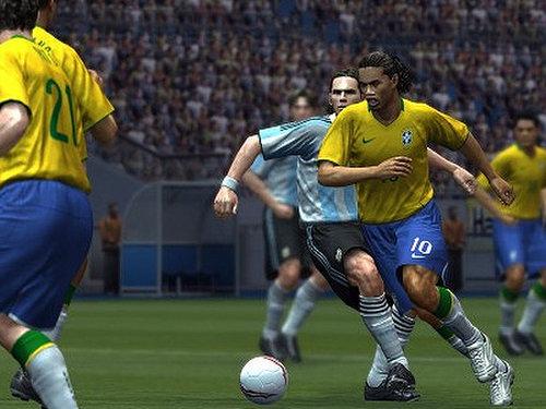 PES 2010'DAKİ YENİ ÖZELLİKLER - Resim 8