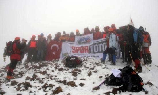 Doğu kara teslim oldu