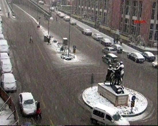 Doğu kara teslim oldu