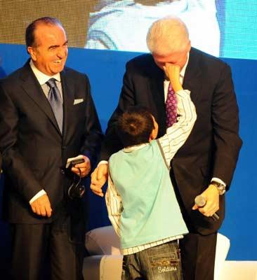 Can Bebek yine burnunu sıktı - Resim 2