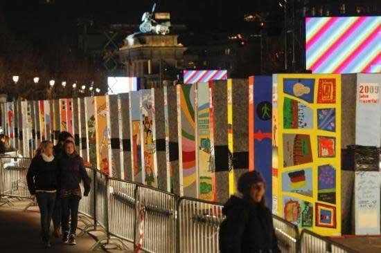 Berlin Duvarı bir kez daha yıkılacak - Resim 14
