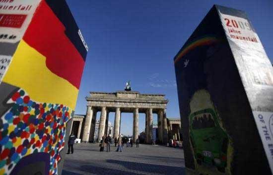 Berlin Duvarı bir kez daha yıkılacak - Resim 35