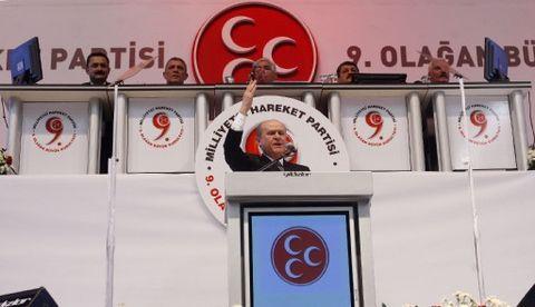 MHP kurultayı