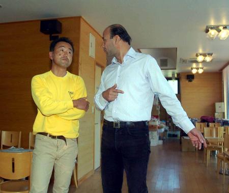 Günay'dan Japon'a BAYRAK fırçası