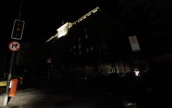 Bir kıta karanlıkta kaldı - Resim 31