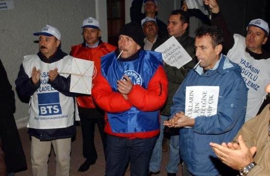 Uyarı grevi başladı - Resim 4