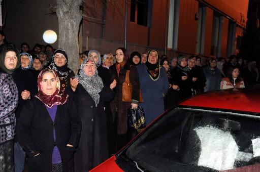 Tokat şehitleri için sokağa döküldü - Resim 6