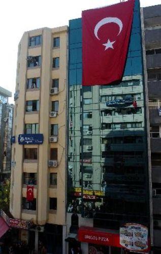 İzmir´de ikinci DTP eylemi - Resim 2
