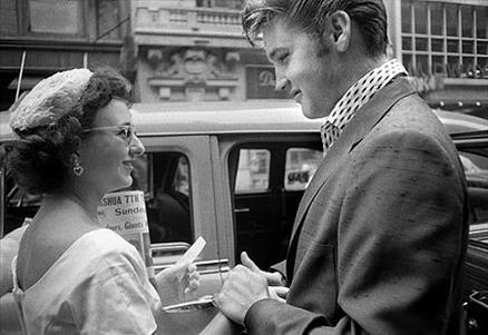 Elvis Presley'nin yayınlanmamış fotoğrafları - Resim 13