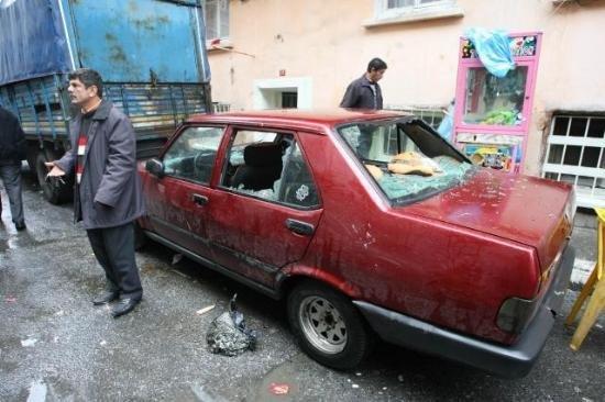 İstanbul'da silahlar çekildi