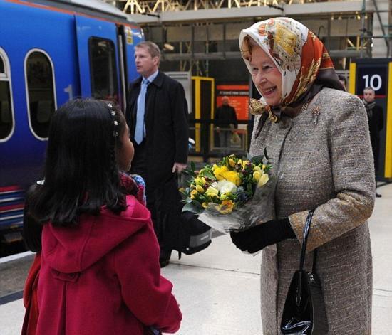 Sade vatandaş Kraliçe Elizabeth