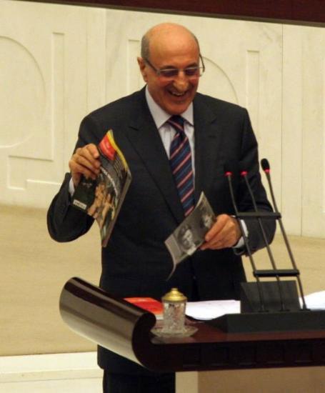 Meclis'te NÜ fotoğraf