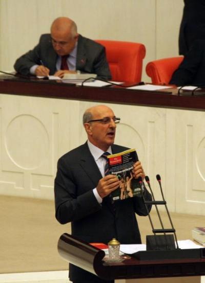 Meclis'te NÜ fotoğraf