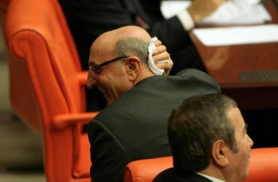 Meclis'te NÜ fotoğraf