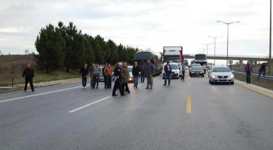 TEM Otoyolu'nu trafiğe kapattılar - Resim 13