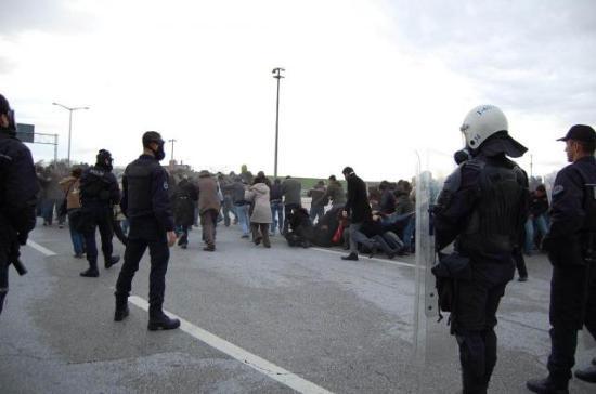TEM Otoyolu'nu trafiğe kapattılar - Resim 14