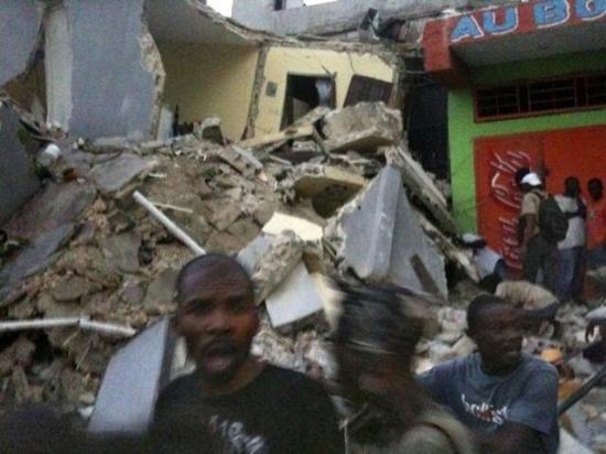 Haiti yerle bir oldu - Resim 19
