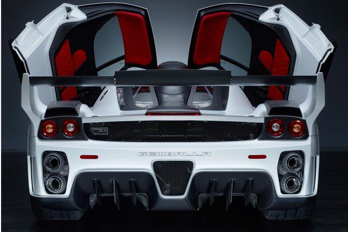 Kışkırtıcı Ferrari Enzo - Resim 4
