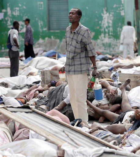 Haiti'de açık hava mezarlığı