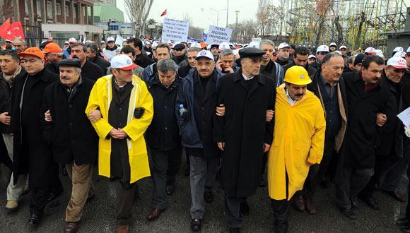 İşçilerden Ankara'da büyük miting - Resim 10
