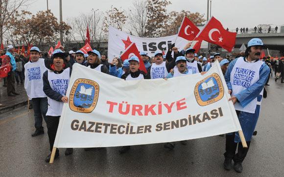 İşçilerden Ankara'da büyük miting - Resim 4