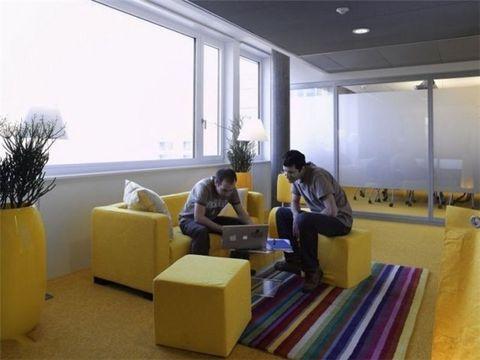 Tatil yapar gibi çalışıyorlar - Resim 140