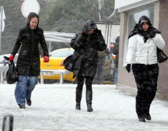Karla kaplı bir İstanbul - Resim 8