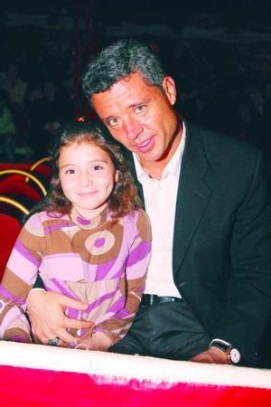 Avşar kzının zirvede aşk gösterisi - Resim 17