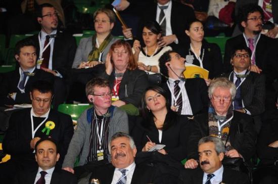 BDP Genel Başkanı'nı seçiyor - Resim 4