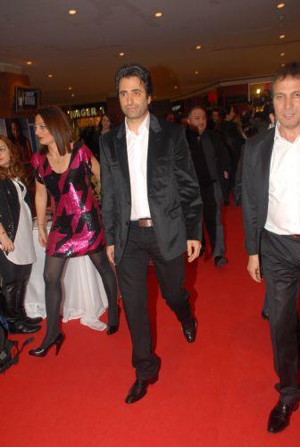 Romantik Komedi filminin gala gecesi - Resim 32