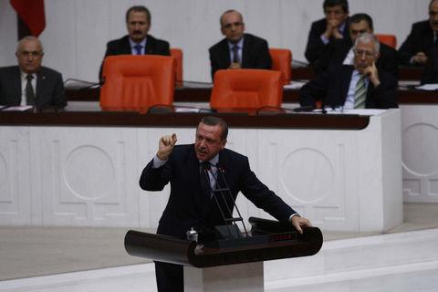 TBMM'de AKP+MHP kavgası - Resim 13