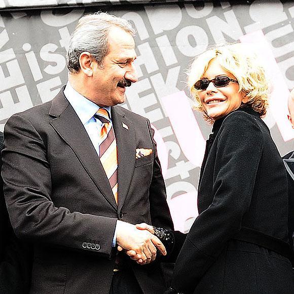 Bakan Çağlayan'dan Meg Ryan'a özel ilgi  - Resim 8